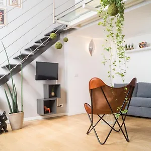 https://moscova-design-loft.italymilanhotels.net